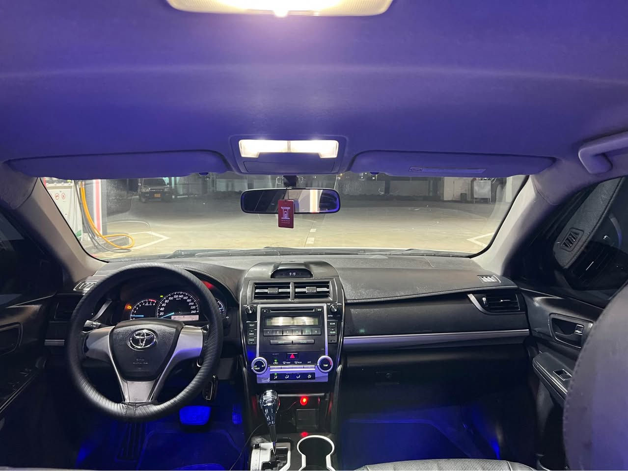 کەمیری 2013 بڕاوە 
خەلیجی 
سەیارەکە کامل بۆیاغە لەسەر ساغی 
یەک دینار مەسرەفی تێدانیە
کامل سپۆرت کراوە 
٤ تایەو ویلی لۆکی لەبنە 
ساردو گەمی بەشەرت 
گێڕو مەکینە بەشەرت 
 گۆڕینەوەش دەکەم لەسەرە دڵ گرت 
سعریشی ٦٥   
*********** رانية, السليمانية
