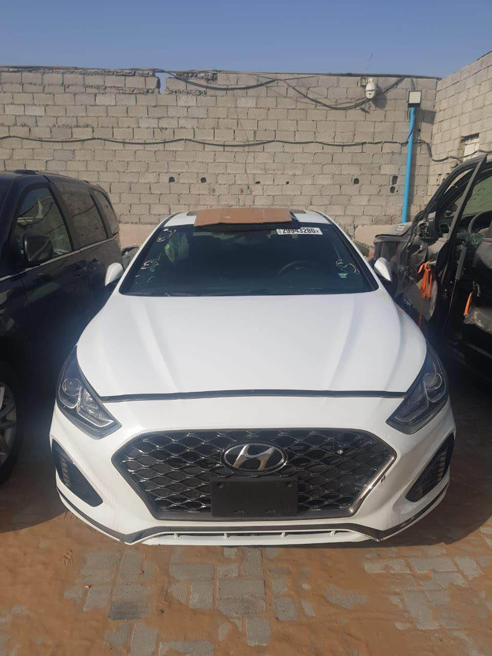 سلام عليكم سوناتا 2019للبيع- لون ابيض كامل مواصفات ماشيه 64 حادثه حلو موضوح بصور بسمي سنوية جديده هزه جديده رقم جديد  بانزين وبيها منظومة غاز  مال بيت وجديده  سعرها 155 وبي مجال للشراي للتواصل *********** بغداد, العراق
