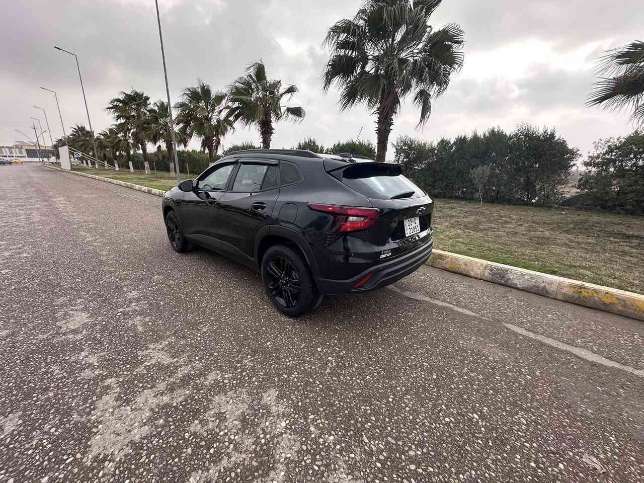 سلام عليكم ورحمه الله وبركاته
1- للبيع فقط 
2-نوع السيارة ( شوفر ليت تراكس ) 
3- عداد مشي ( 19Km) 
4- مواصفات السيارة ( ACTIV)واحد ع واحد 
5- فتحه (كشن هيتر ) استيرن هيتر تشغيل عن بعد 
6- ضرر سياره مرفوقه مع صور بيها 4 قطع صبغ  بس ابيعها صبغ عام شرط بدون شواصي شرط بدون دواخل 
7- مكان سياره كركوك 
8 - سعر 120 ورقه بي مجال 
9-سنويه نافذة لغاية 2031
 10- موديل السياره 2024
11-للتفاصيل أكثر اتصل ***********.
