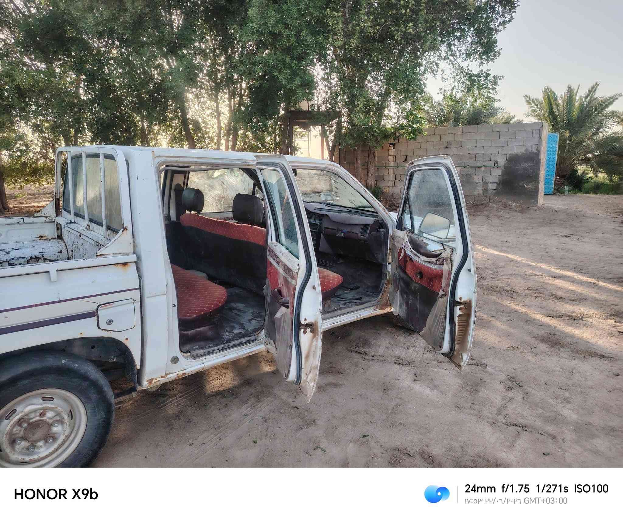 سلام عليكم نيسان للبيع  موديل 94  المكان ناصرية قضاء سيددخيل  رقم الهاتف ***********.  ***********
