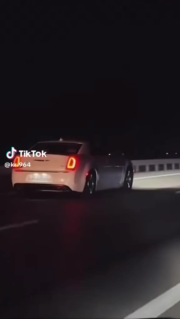 السلام عليكم ورحمة
الي يحب يسافر من الموصل لبغداد
*********** بي واتساب اتصل او تدلل
