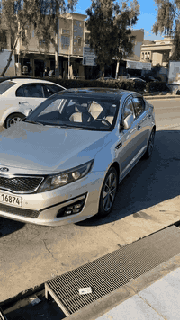 سيارة اوبتما كلين تايتل بيها دائر الخلف بارد
كوري باي كوري موديل 2015 
‎كير مكينة شرط
‎كير عادى توماتيگ
محرك 2400 دوش 
‎ماشية 80 الف كيلو
‎شفتات ستيرن 
‎وسائل ترحيب 
‎كشنات جلد
‎بانوراما 
‎طخم تواير جديد 
‎سنوية هزة جديدة
‎سيارة جديدة مابيه مصرف 
***********
