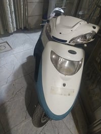 شباب دراجه للبيع او مراوس سعره 350وبيه مجال للاستفسار الاتصال 07870888...
