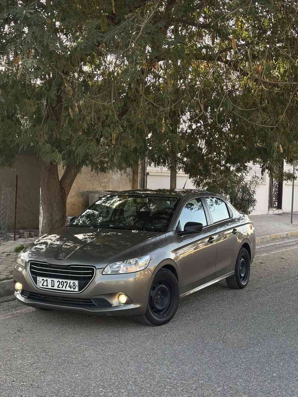 سلام عليكم
بيجو 301 

موديل 2015 

سياره بدون ضربات بدون قطع صبغ 

نضيفه ماعده ملاحظات كلش صغيره 

ماشيه 162 الف

محرك - 1.6 

تدفئه - تبريد 

بطاقه بانزين موجود

سنويه لحد 2030

السعر 86$ ورقة 

للتواصل ***********

او ***********

مكاني كركوك
