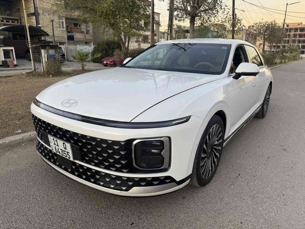 السلام عليكم ازيرا كراندر الشكل الجديد موديل 2023 وراد كوري بانزين اصل هايبرد 4 سلندر بدون صبغ المواصفات فول واحد ع واحدجنطة كهرباء الكشنات جلد كهرباء فول تحكم كهرباء ستيرن كهرباء ستيرن حار بارد الكشنات حار بارد 5 كاميرات حساسات امامية خلفية رادارت امامية وخلفي تشغيل عن بعد تتقدم وترجع بالريمونت بردات كهرباء جانبية وبردة خلفية وبعد هواي مواصفات للاستفسار الاتصال ع ***********
