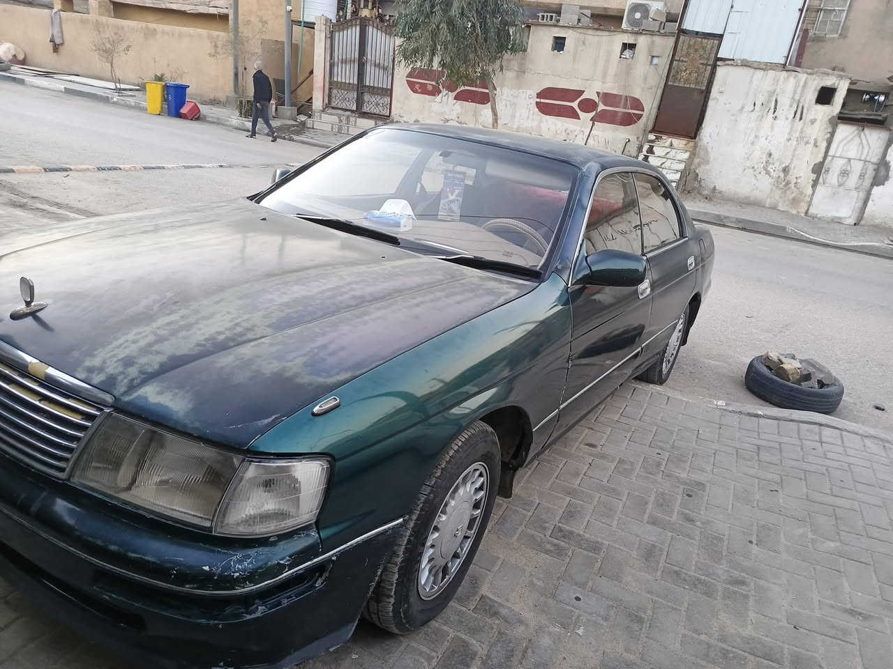 السلام عليكم ‏‪***********‬‏
بطة متصل 1992 لون زيتوني 
مكفولة من الكصه والعيب الشرعي
رقم بصرة 
محرك كير  2500 ديلكو شرط 
بيع او مراوس
مكان السيارة البصرة المعقل 
سعر 48$ سعر مناسب 
‏‪***********‬‏
