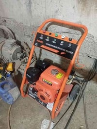 ضاغطة غسل على البانزين للبيع سعر 250 وبيها مجال  07714461311