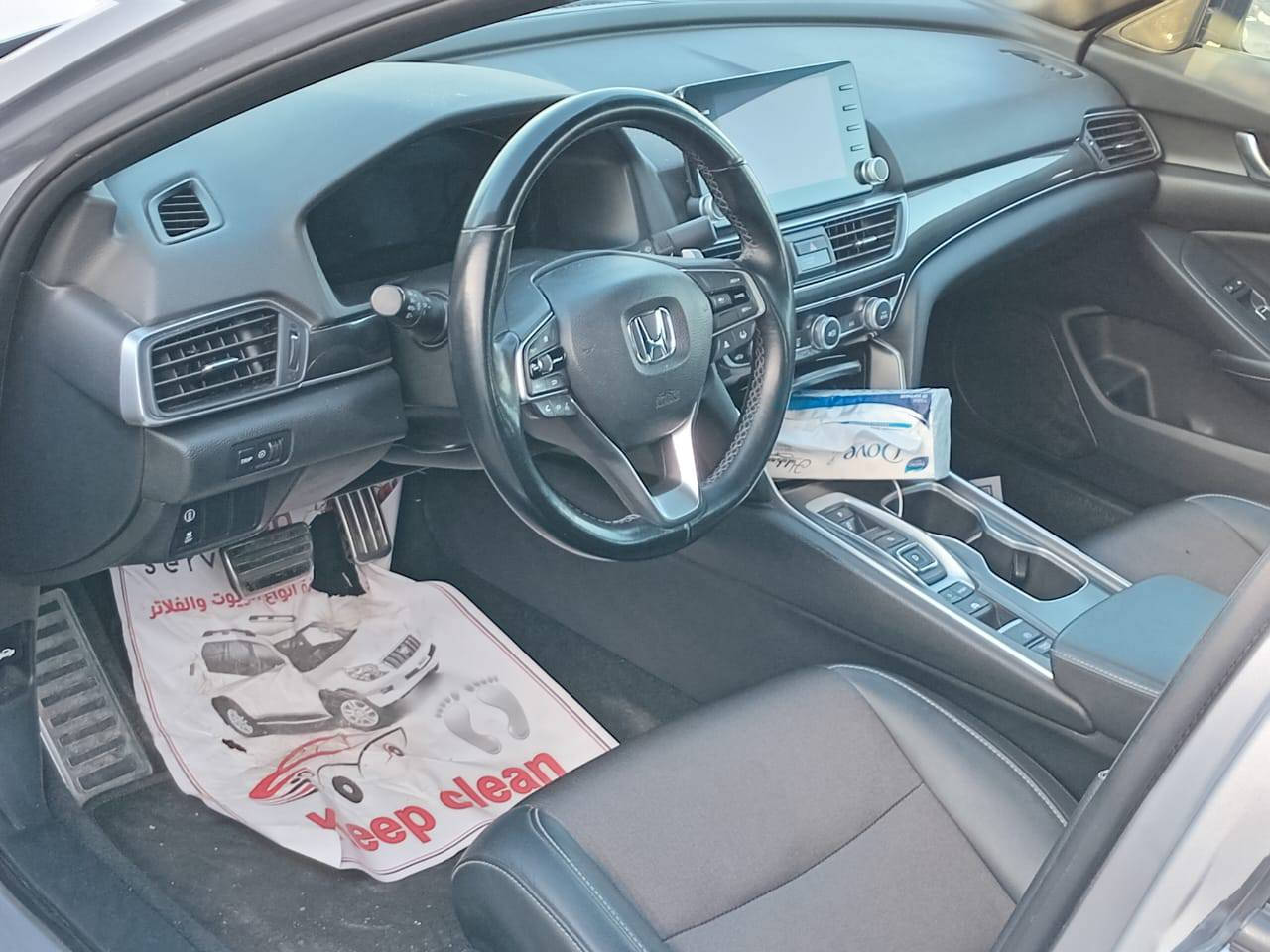 هوندا اكورد 2022 ماشي 40 فووووووول محرك 2000 هايبرد صبغ جاملغ خلفي السعر 139 للاتصال *********** بغداد, العراق
