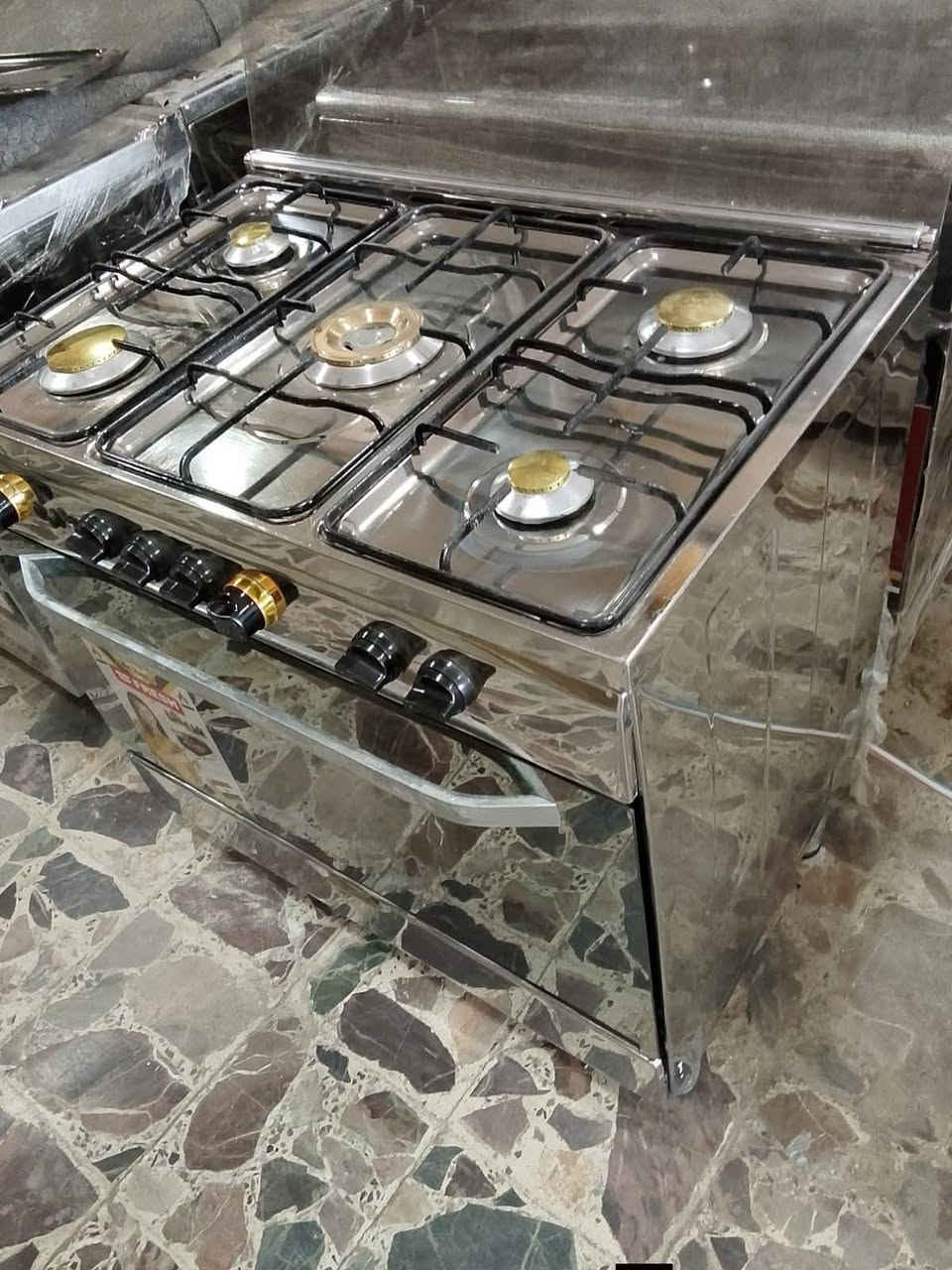 اللهم صل على محمد وال محمد ✨
اليوم وصلتنه وجبة طباخات نظافة ونار ولا غلطة أخو الجديد ما شاء الله تبارك الرحمن. 
الحجز والاستفسار خاص. متوفر توصيل 🚙 

متوفر قياس 90 و80 و 60 الأربع عيون . 
النوعيات مصري وإيطالي. ثبت حجزك برقم وعنوان اليوم يوصلكم الطلب.


**إذا كنت صاحب هذا الإعلان وتريد حذفه لأي سبب، رجاءا أرسل رسالة إلى الدعم الفني**