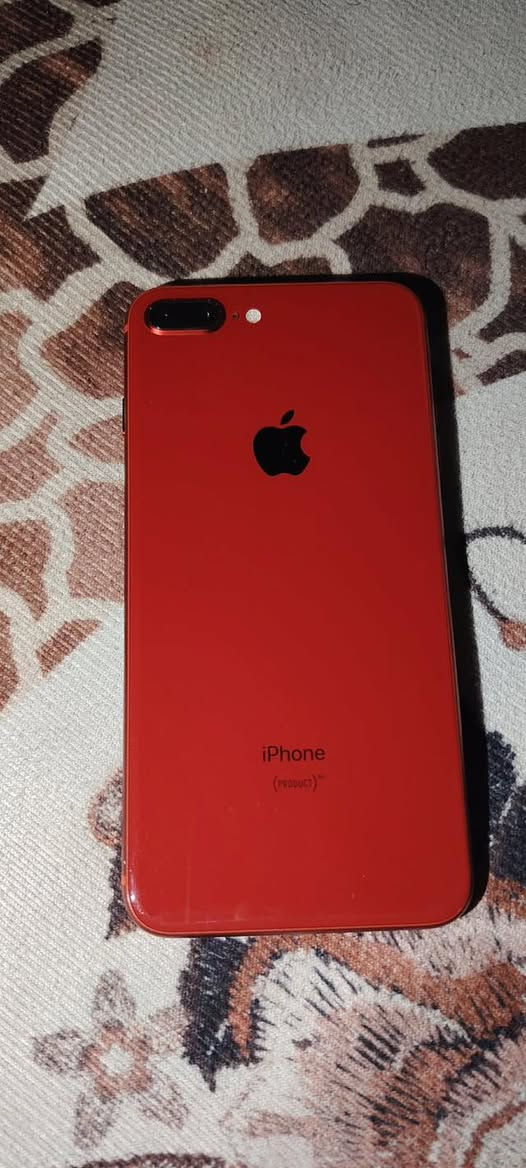 آيفون 8 بلاص ذاكره 64 بطاريه مبدله شرط اصليه 100 مبايل نضيف حيل كله شغال السعر 125 وبي مجال مكاني تكريت شراي يتصل ***********
