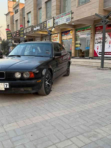 بي ام 535 كير محرك جديد حداديه جديده هسه مسويه سياره جديده لاضربه لاخياس تخم تاير  فتحه غرفه جديده سياره مال جناي سنويه لغايه 28 انبار مشروع وطني بسم جيراني تحويل مباشر سياره احلى من صور سعر 50 وبل عافيه على يااخضه بغداد الدورة *********** مديل 91
