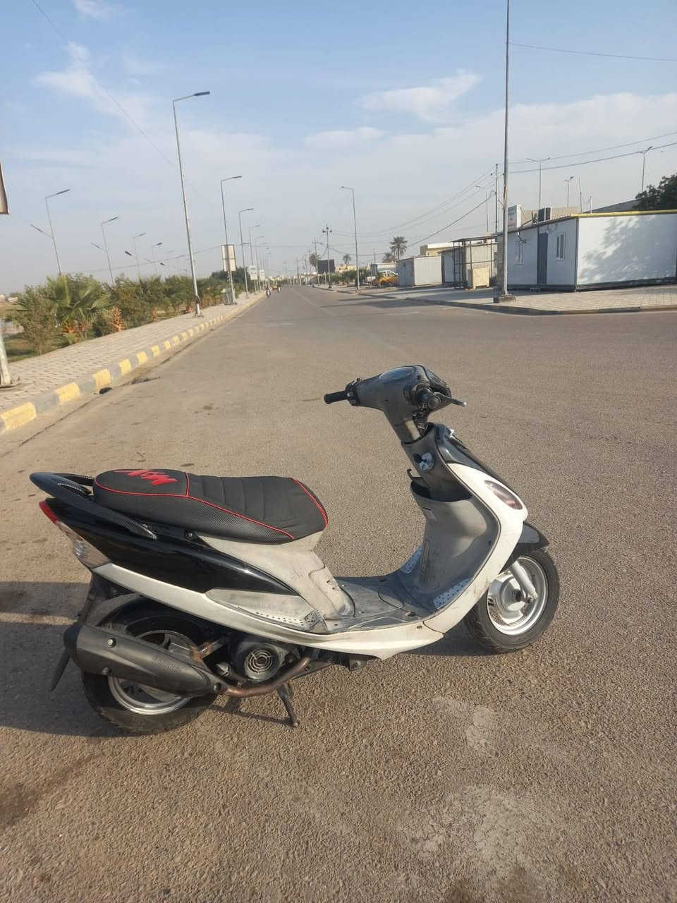 السلام عليكم
ماكس منغولي بحاله الوكاله دراجه برغي ما مفتوح بيها تجي جيب وياك الف فيتر وتعال
مبدل كفراتها نكره سلف بإي وقت
سعر 850وبيها مجال
تواصل واتساب فقط
***********
