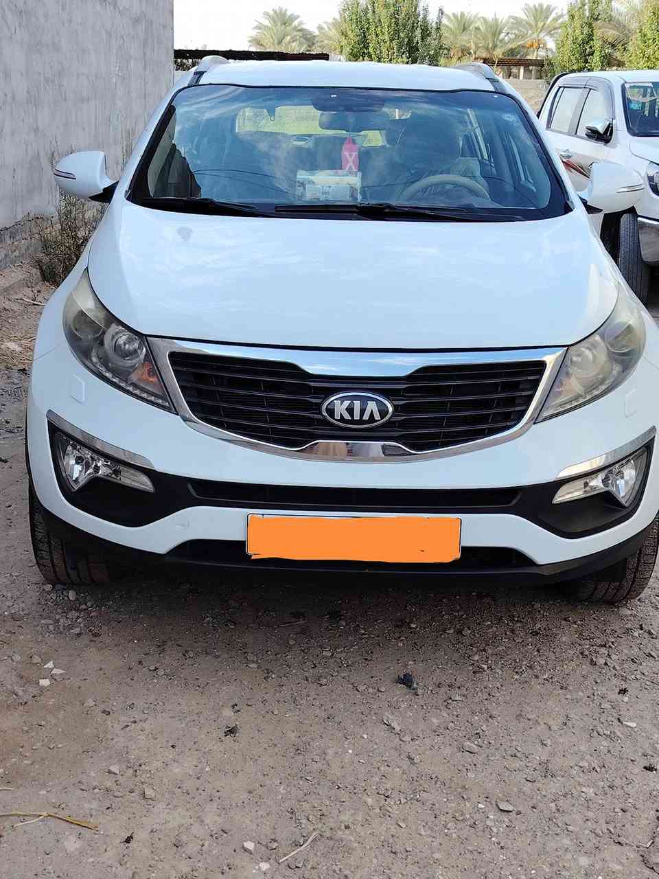 السلام عليكم
كيا سبورتج موديل 2014خليجي وكاله رقم سليمانيه محرك  2400 دوش السياره مكفوله كفاله عامه سياره ماشيه 162
موصفات السياره واحد على واحد تخم تاير كوري اصلي حته السبير جديد دوشمه ارضيه و الكشنات دوشمه جلد اصلي
المرايات الجانبيه شفط الصدر مال السياره مشتغلين جديد كامل وبعد بيه مواصفات أكثر
العنوان :بغداد
السعر :165
رقم الهاتف :***********
بي واتساب
