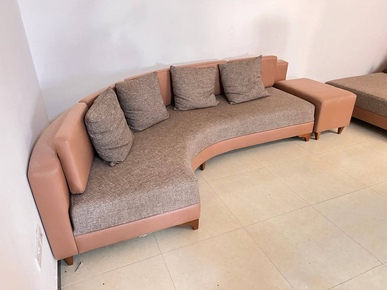 تخم للبيع مستخدم استخدام قليل جداً


**إذا كنت صاحب هذا الإعلان وتريد حذفه لأي سبب، رجاءا أرسل رسالة إلى الدعم الفني**