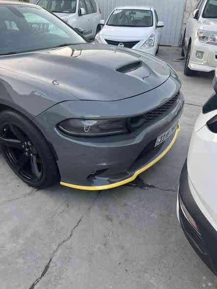 السلام عليكم 5700 RT للبيع لون سمنتي

هزة جديدة ل 26 

بسمي السياره تحويل ثاني يوم 

فول 1/1 عده الفتحه 

تشغل عن بعد 

كشنات حضن جلد تدفئة تبريد + كهرباء + خزن ميموري السائق

كشنات خلفيه تدفئه 

استرين تدفئه + شفتات ستيرن 

وين 20 تو سايز نجمة 

تايرات خلفيه قبل سبوع بدلتهن 

بلكات جدد قبل سبوع بدلتهن 

لد متغير تحكم بالتلفون 

ماشية 50 ميل وبعد بيها هواي مواصفات ماذكرتها 

حادثها جاملغ وبنيد 

السعر 215 وبيها مجال العنوان بغداد حي التجار 

تعجبك السياره بيك خير وتدلل 

***********
