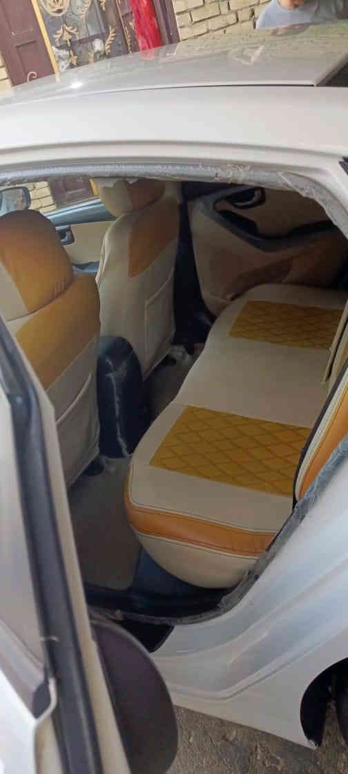 السلام عليكم… 
 النترا خليجي موديل 2013 محرك 1800 دوش المرغوب  . 
 بدون مواصفات .
السيارة مكفولة من الصبغ والمعجون ماعدا كم بارد 
السعر ((  120 )) وبيها مجال قليل جدا
مكان السيارة محافظة كربلاء المقدسة
***********
