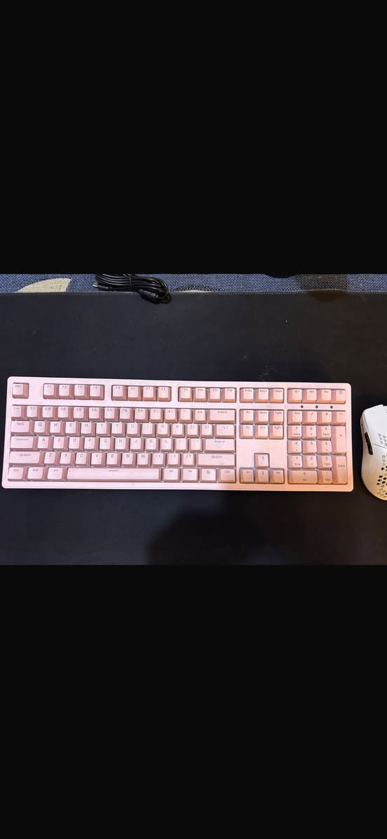 Pc للبيع
سلام عليكم

شباب حاسبة سيت اب كامل

مواصفات:

gtx 1080 ti 11gb  ابقوة:rtx 3060 

المعالج:rayzen3 4350

B450m  مذر بورد

Ram 16g 3200
Hard m.2 1000gb

 للنضام Hard  m.t 120gb
باور 550w
الملحقات: كيبورد mt108  اصلي ويا قطع كيبورد احتياط بغير لون يعني سعرة بل موقع 60 دولار واير ليس 

ماوس: كلوريس واير ليس هم ميحتاج نتنقاش بي

مايك احترافي 
مكان بغداد شعلة


**إذا كنت صاحب هذا الإعلان وتريد حذفه لأي سبب، رجاءا أرسل رسالة إلى الدعم الفني**