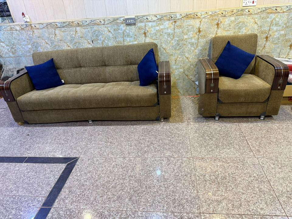 تخم عشر مقاعد سرير ومخزن سعره350
الي يريد يتصل ***********
