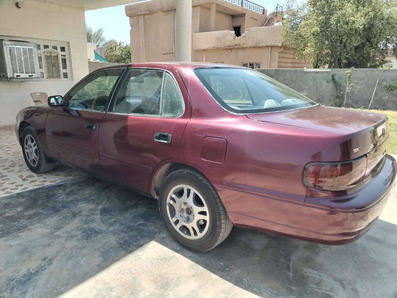 كامري 

موديل 1996

كير محرك شرط

تبريد ثلج

صدر جديد

تايرات جديد

كهربائية كله شغاله

سنويه لل30  

رقم دولي نينوى

سياره جديده 

مكان السيارة صلاح الدين بيجي 

***********

‏‪
