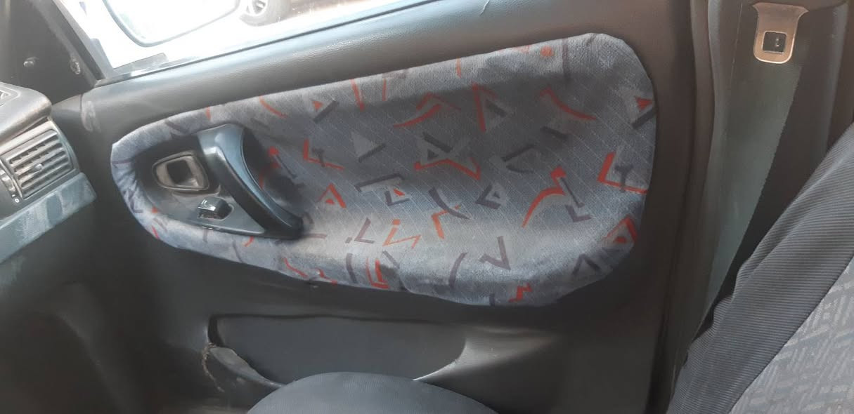 دايو سلو 
كير سلو أتوماتيك 
سياره كامله بدون نقص 
كهربائيات كامله 
السياره بإسمي تحويل مباشر
السعر ٣٨
رقمي . ***********
***********
