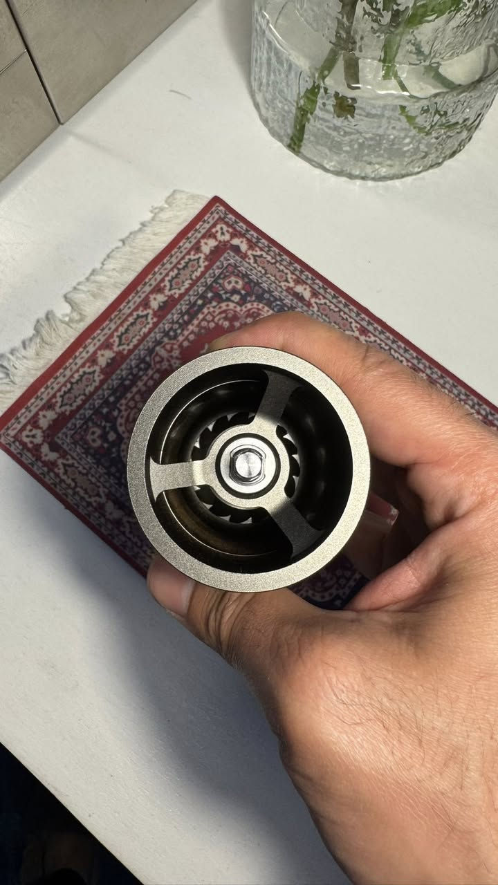 طاحونة k6 مستخدمة                                                       نظيفة ، للاستفسار على الخاص


**إذا كنت صاحب هذا الإعلان وتريد حذفه لأي سبب، رجاءا أرسل رسالة إلى الدعم الفني**