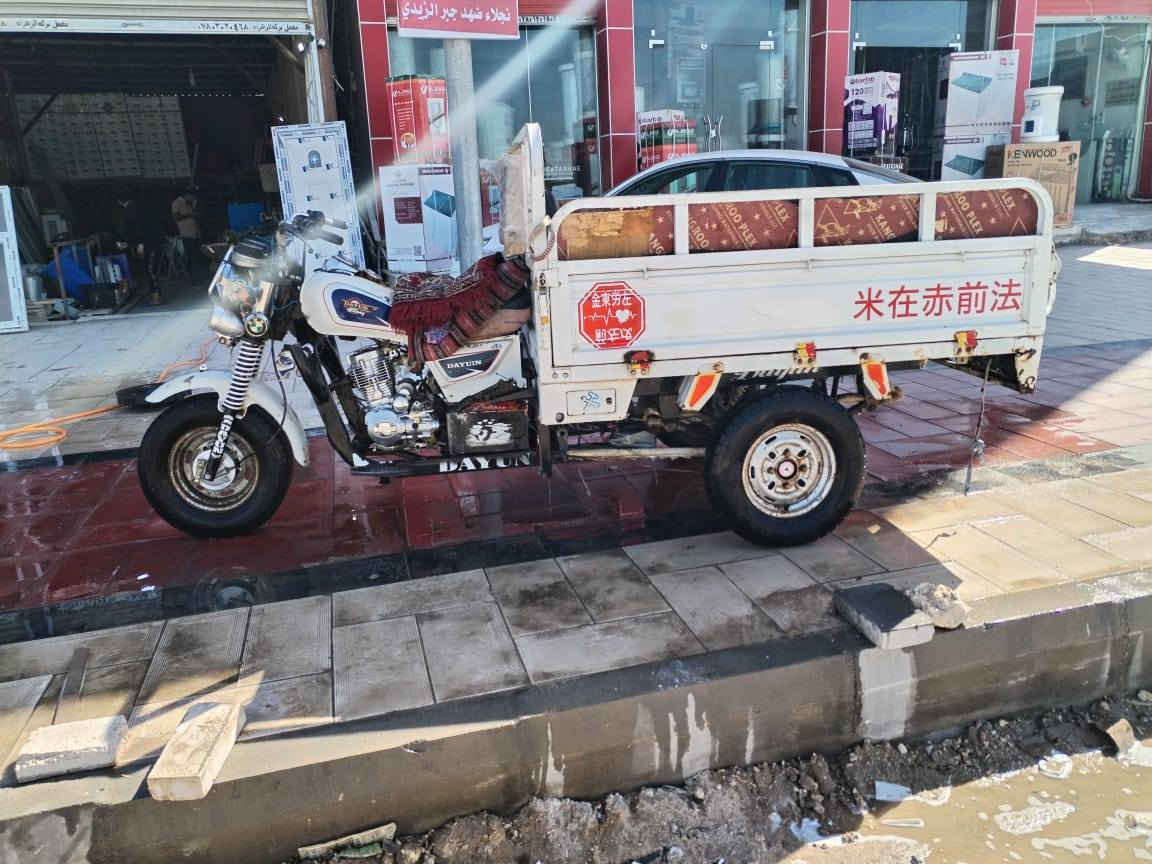 السلام عليكم ستوته مديره 21  محرك كير تواير جدد وكيل مجمع الكرار مكان ناصريه مركز السعر 1800 التواصل على رقم ***********
