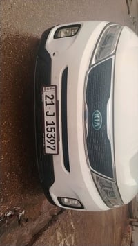 سورنتو • مكينة ٢٤٠٠ • ٦ سلندر