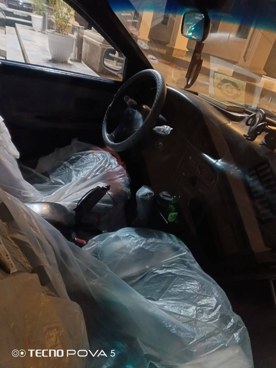 سلام عليكم أخوان متاح سوناته تو سياره جاهزه تبريد درجه اولى سياره مكفوله كله شغاله من البنيد للصندوك سياره كير عادي مكفوله رقمهه نكليزي بسم صاحبهه صاحبه أخويه رقم اتصل *********** بي واتساب
