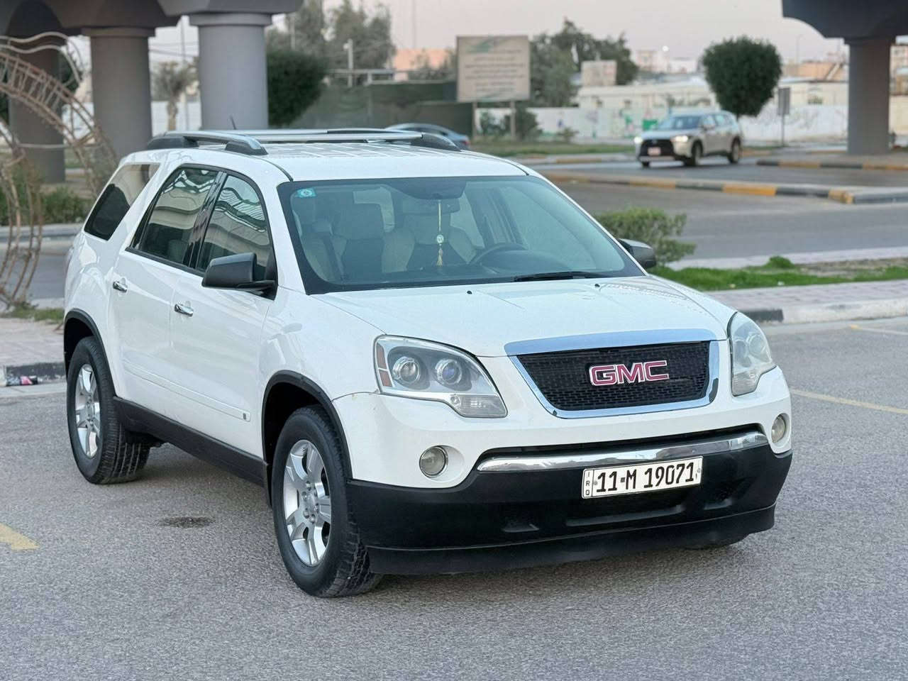 سلام عليكم جمسي اكاديه موديل 2009 مكفوله من الضربه والصبغ السعر 97 وبي مجال موصفات مكينه 3600 سبعه راكب داخل ملكي كشنات جلد تحكم ستيرن جهتين 3 قطع تبريد حساسات كامره خلفيه دواره مكينه وكير كفاله تخم تاير جديد حداديه رقم دولي تحويل مباشر سنويه لـ 29 العنوان كربلاء للستفسار ***********
