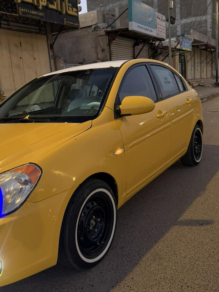 اكسنت 2010رقم جديد مصفره هيئه وغرامات بسمي كير محرك حداديه خير من الله سياره كفاله  ما عده بس البنيد مبدل مصبوغه جماليه 80وبيهه مجال حك الجيه 
***********
