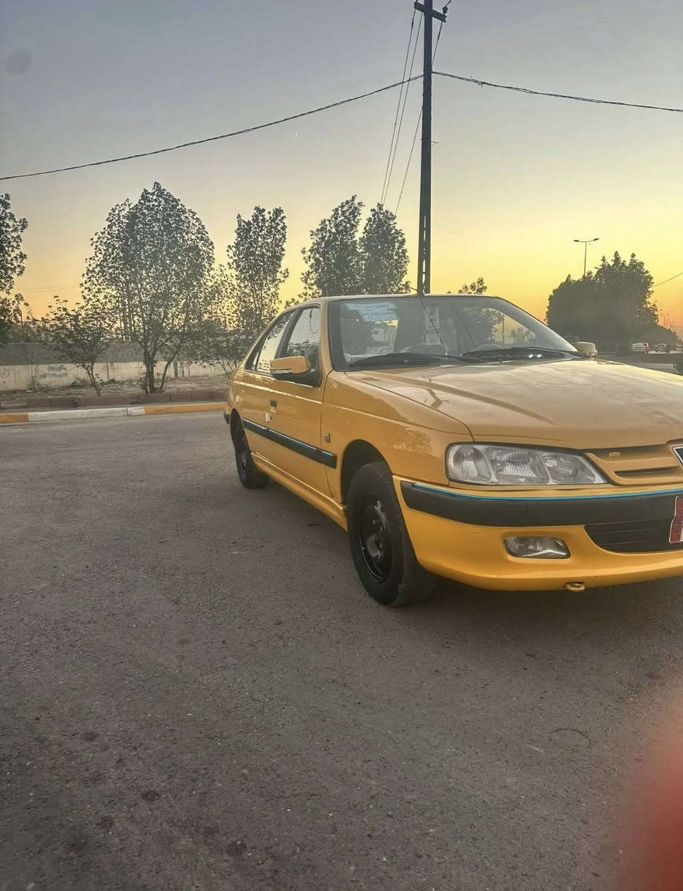 السلام عليكم شباب بيجو بارص للبيع سياره نضيفه كلش وأحلى من الصور مكينه وكير فرنسي مكفولات مصفره هيئه غرمات كلشي بيها شغال وما بيها اي نقص كبل شغل واطلع وبل عافيه عل ياخذه 
سعر خاص أو واتساب 

واتساب : ***********
