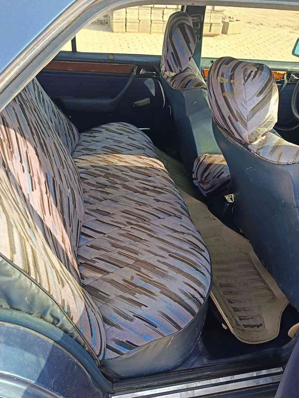 سلام عليكم مارسدس دب جاهزة كير مكينة بطه صدر جاهزة بيع او مراوس حسب القناعه السعر 40وبيها مجال/***********
