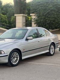 بي ام و 528 • ١٩٩٨ • رانية
