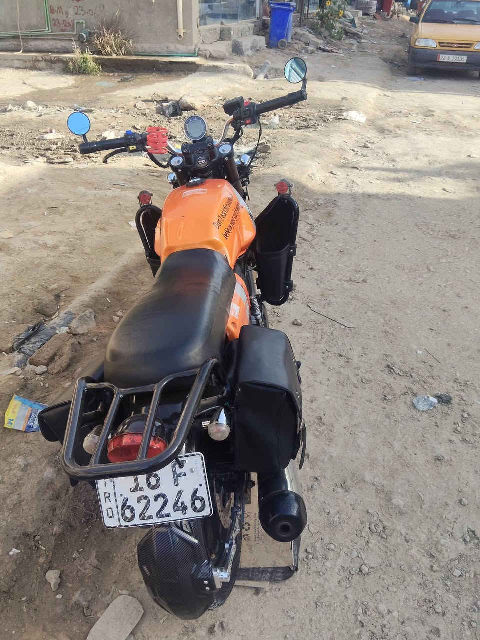 لايتي موديل 22 رقم وسنويه كلشي شغال بيها بس العداد واكف الكيلو متر مالته
محرك 200 مكفول مامفتوح. ومحور ويل كب وتايرات جدد 
تشتغل سويج + بصمه
مكاني ديوانيه سعرها مليونين و100 بيها مجال ***********
