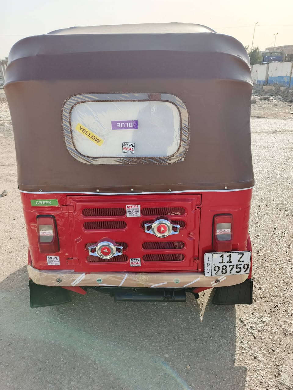 تكتك موديل 17 شهر 12
رقم وسنويه تحويل ثاني يوم
مصبوغة جمالية دوسات معمره
مكينه 20 مجفته 
***********
