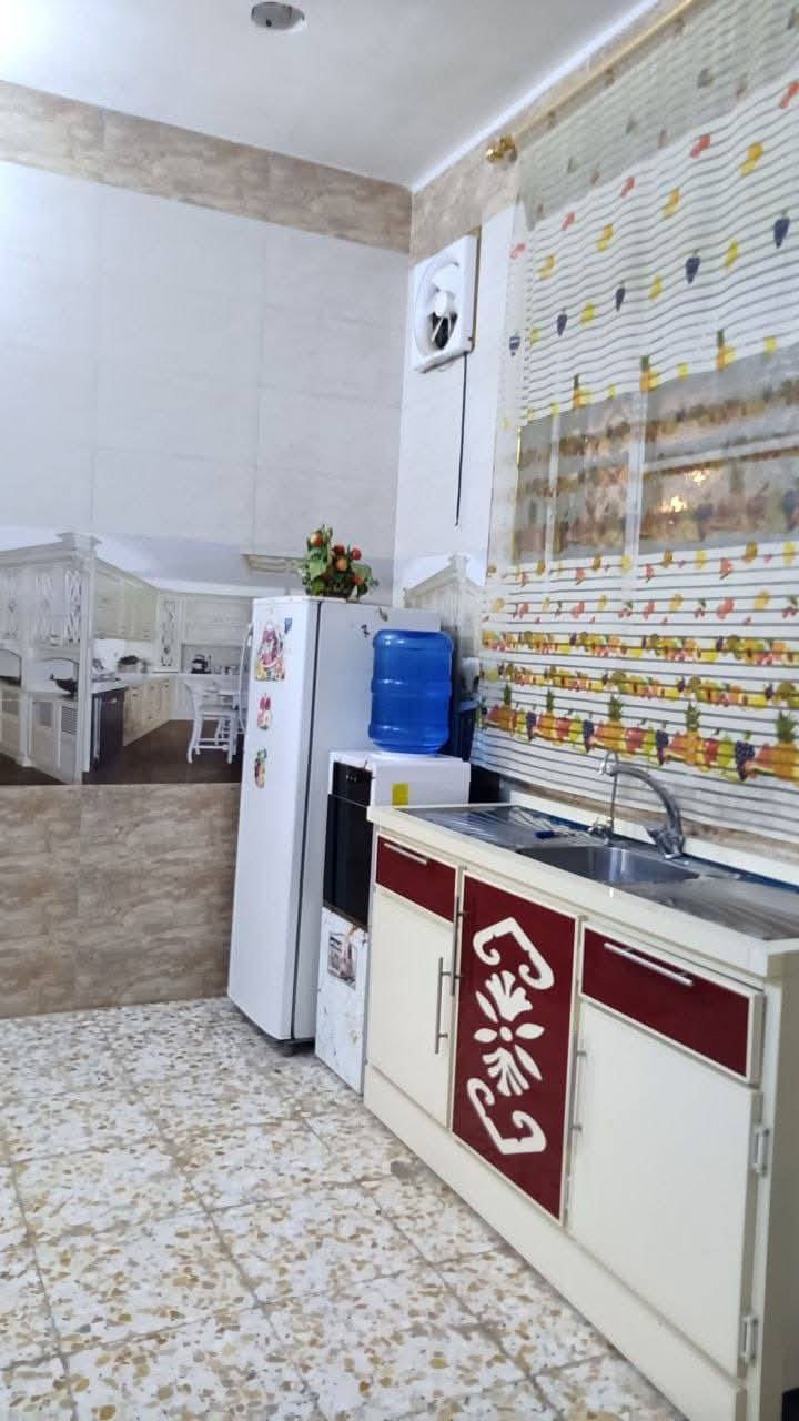 دار للبيع تاجي 24ابوعظام مساحة 200 متر نزال20واجه10
طابو زراعي سند 25

 الموقع كاع علي راضي شارع 7 كافه الخدمات متوفره

يحتوي على استقبال 6×5

قرف نوم عدد2 /   4 × 5

الصاله 4×6 البيتونه على كبر الصاله

مطابخ عدد2 البارد 4×450 والحار 4×2

حمام 🛀 عدد2 واحد ارضي واحد داخل البيتونه مخزن

مناور عدد 2

الاستفسار اكثر اتصال

على ارقام الهواتف /***********  <> ***********

@الجميع
