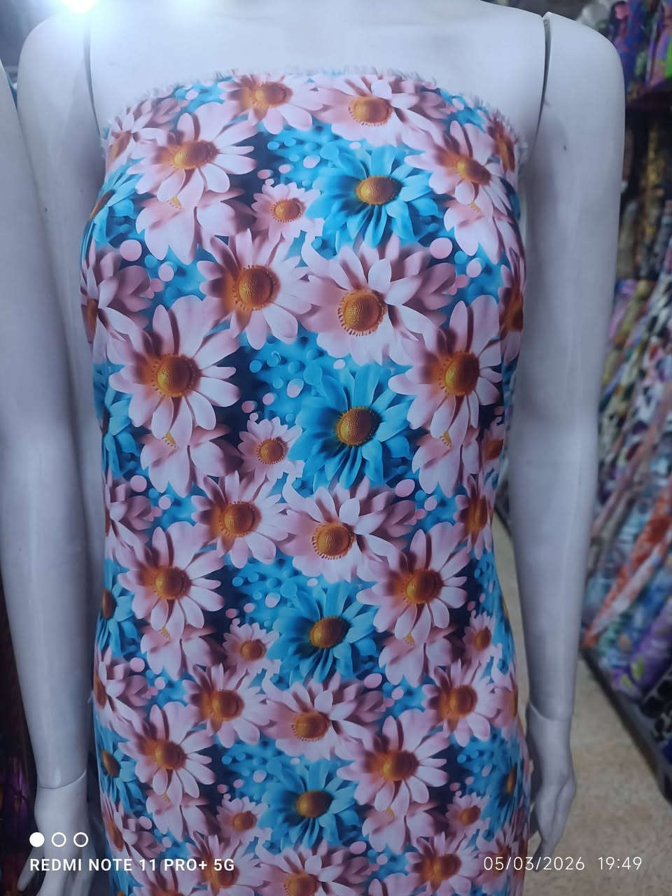 السلام عليكم
 كشمير  3D  يطالي الاصلي لسنة 2026
(البيع مفرد وجمله باسعار مناسبه) 
لاصحاب المحلات والخياطه ........
تابع الصفحه ليصلك كل جديد......... 
يستخدم للفساتين والدشداشات........ 
(ويوجد كشمير فرنسي وكشمير شمالي دبل صبغ وكريشه وسندرلا وكشمير ساده مطاط) 
 توصيل داخل كركوك ولجميع المحافظات 
  عنوان كركوك حي الواسطي عل سايدين النجده مقابيل صيدلية الفجر
بجوار لحم بعجين نونه
 للحجز  ماسنجر او واتساب ***********
رابط البيج الخاص
https://www.facebook.com/profile.php?id=61556801904013&mibextid=ZbWKwL
