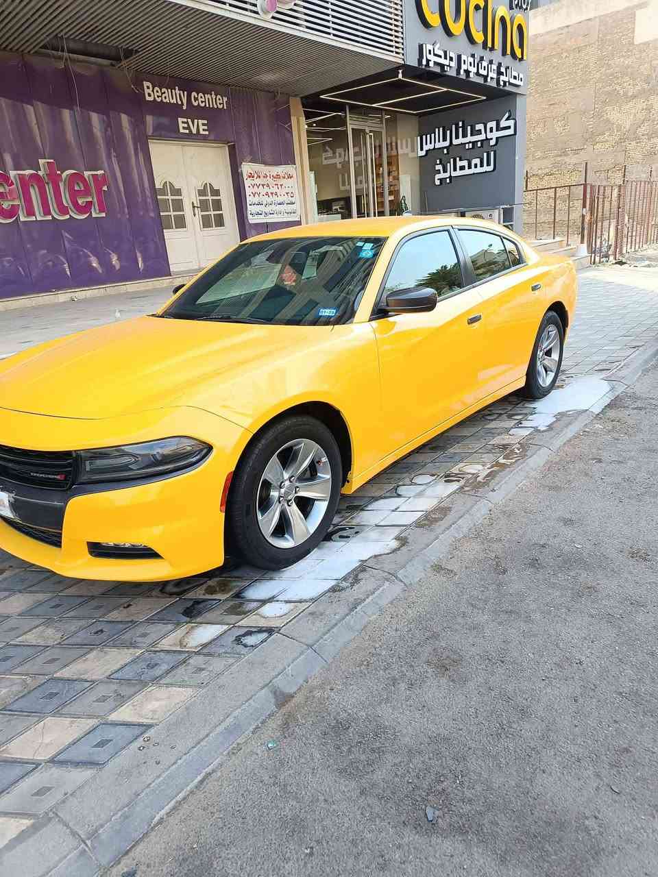 السلام عليكم
جارجر موديل 17 مرمز 23
رقم ذي قار 
سياره جديده معنه الكلمه 
بدون حادث بس بيها كلير بنيدها من أمريكا 
سياره جاهزه حداديه تبريد تخم تاير منظومته غاز
جاهزه عل آخر حبايه 
مكاني ديوانيه قضاء عفك 
سياره بسمي تحويل مباشر 
السعر 170 وبيها مجال شي بصيط 
مكلف بل نشر مكلف بل نشر 
رقم صاحب سياره ***********
حمودي الخفاجي
