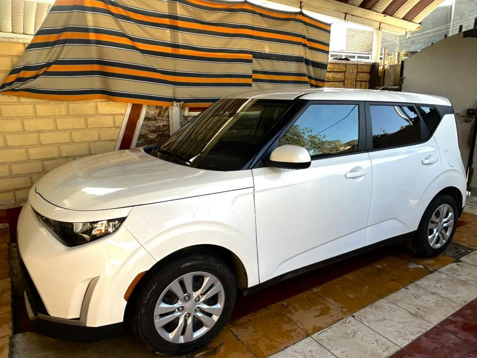 اللهم صل على محمد وآل محمد 
للبيع فقط
كيا صول 2024 دخول جديد تترقم جميع المحافظات اللون ابيض على مشي امريكا 25 الف بدون ايرباك ودواخل الضرر تبديل بنيد اصلي ومصبوغ وجاملغ بارد فقط 
مواصفات
محرك 2000 دوش
رادار امامي وخلفي وجانبي
نقط عمياء
وضعيات قياده
كشنات جلد
كاميرا دواره
لايت اوتو
مثبت سرعه
توقف ذاتي وتحديد مسار
ابل كار بلي
سياره تفيد الجناي
السعر 157 وبيه مجال
المكان بابل الهاشميه
***********
***********
