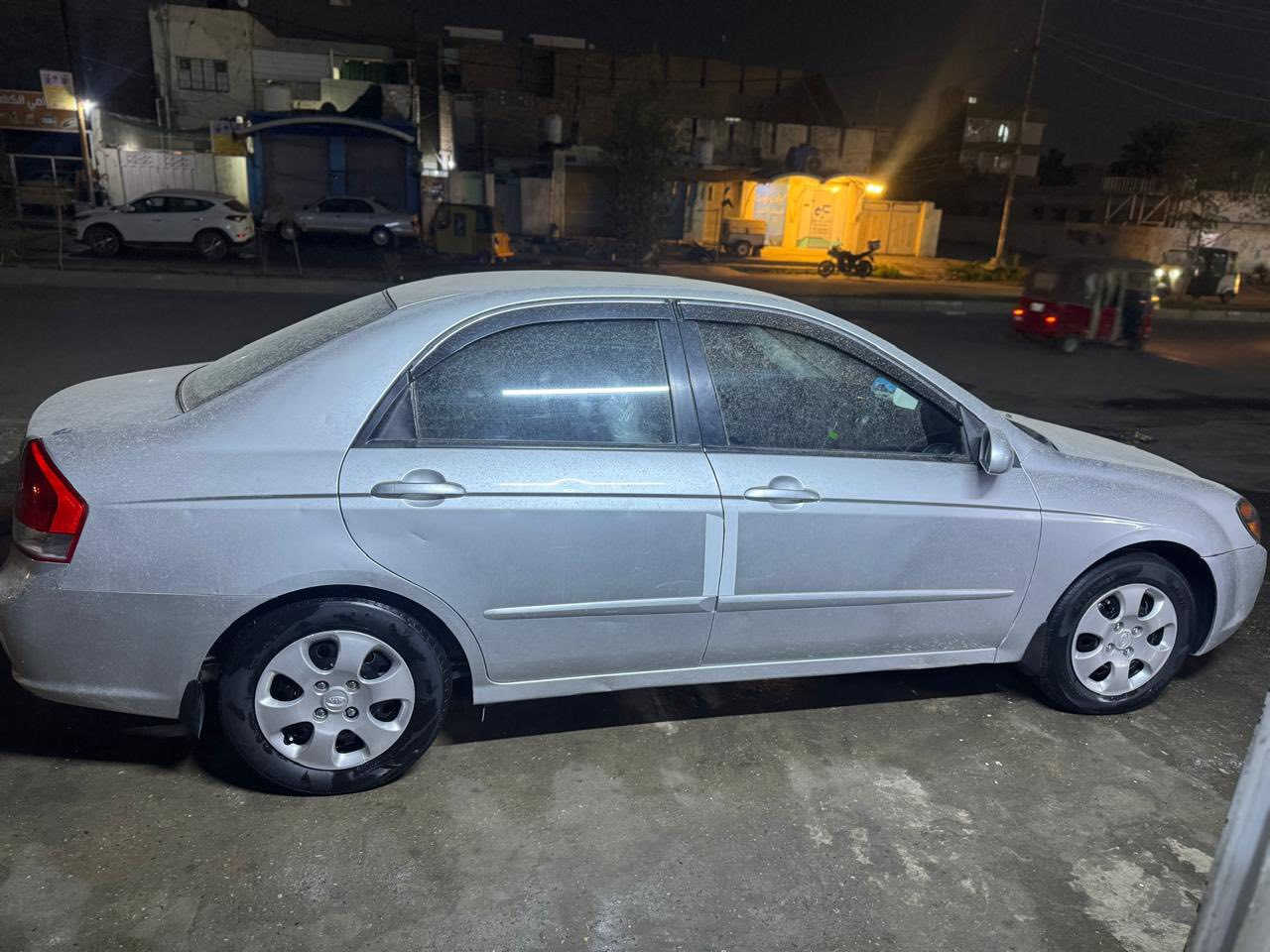 سبكترا 2009 كير ومكينه خير من الله ماشيه 168 صدر امامي خلفي السياره بلاديه ليبل واحد ضرره صبغ ربع باب الصدر وشبر جوه قبغ البانزين موضح بلصور السياره خير من الله بأسمي هزه جديده سنويه 2030 تحويل مباشر السعر 90وبيه مجال بسيط مكاني ديالى بعقوبه التحرير للاستفسار الاتصال ع رقم *********** وبي واتساب
