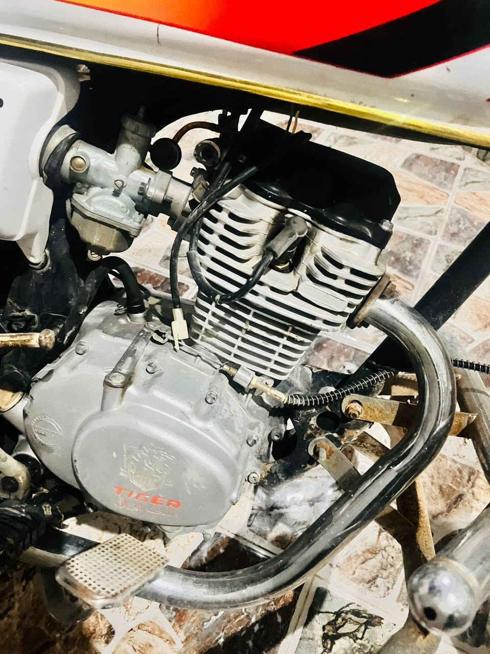 تايكر
2021

مكينه مفتوحه 

تدراجه خير من الله مابيه اي نقص كامله مثل البصوره وراق موجوده استفسار رقم ***********
