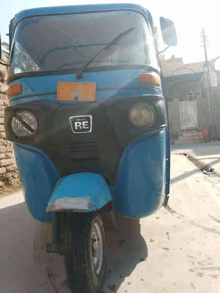 سلام عليكم تكتك البيع وراق مديل 21سعر 5ونص مكان سوك شيوخ هاذ رقمي ***********
