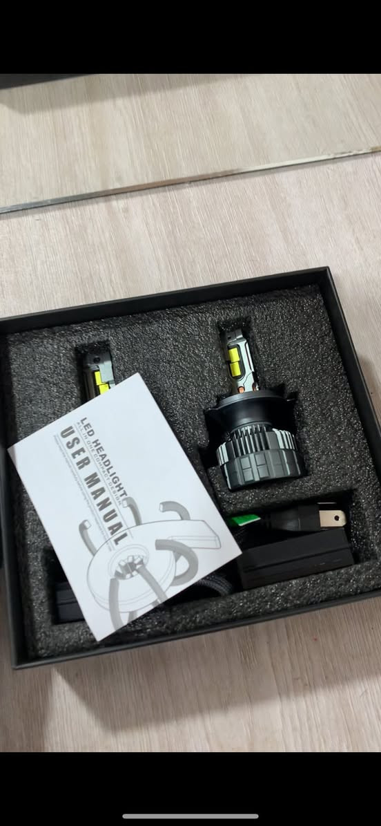 H4
360 watt
36000 lumen
6500 K white 
Torbo Fan 
تاکی شەش بەڕادی مس،یەکێکە لە بەهێزترین لیدەکان مارکەی challnge بازاڕی نیەو لێرە بونی نیە زۆر زۆر بەهێز بە زەمان


**إذا كنت صاحب هذا الإعلان وتريد حذفه لأي سبب، رجاءا أرسل رسالة إلى الدعم الفني**