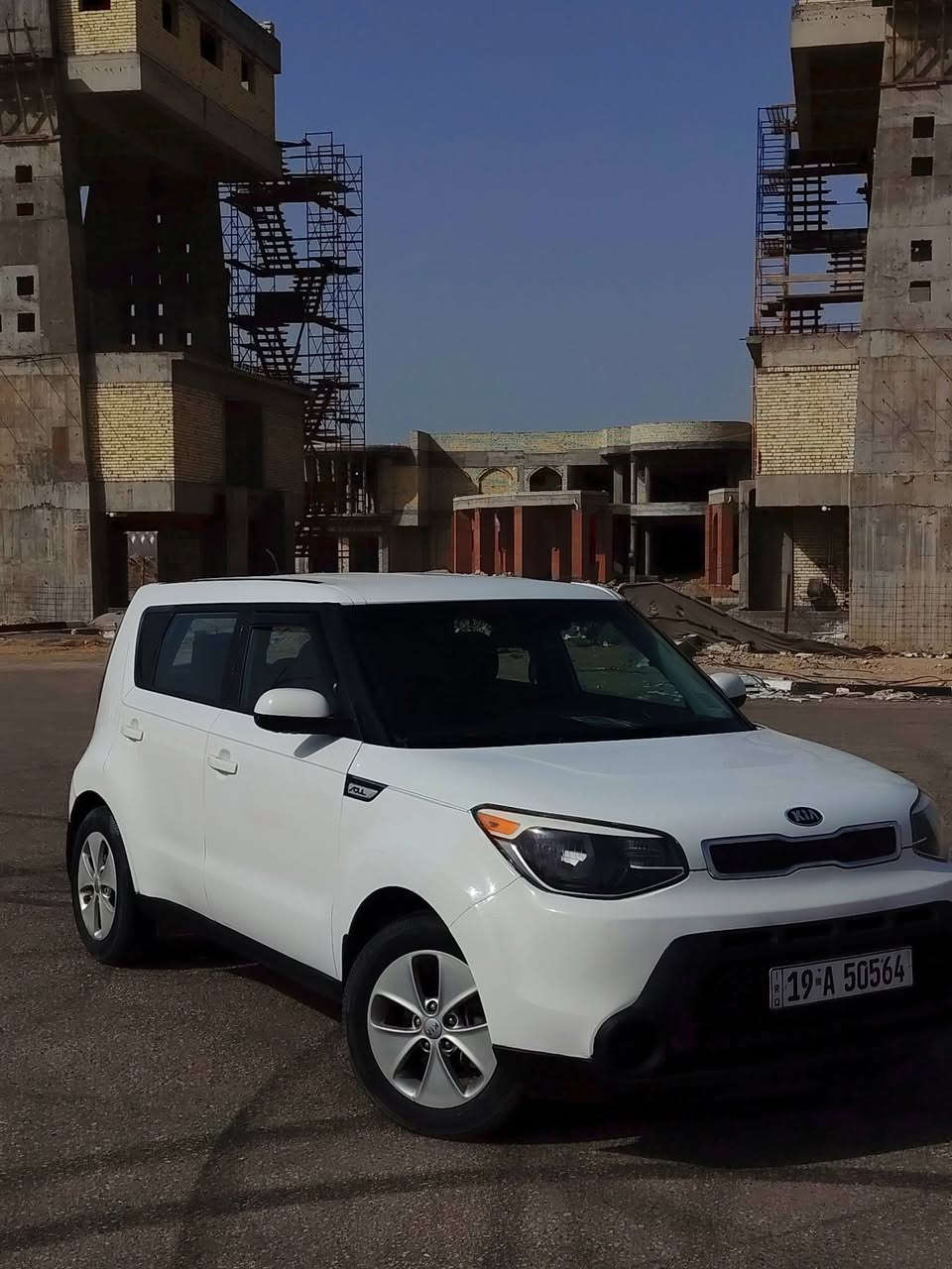 صول 2015 رقم كربلاء بأسمي بيها مكانات صبغ بدون حادث السعر 110 وبيها مجال ***********
