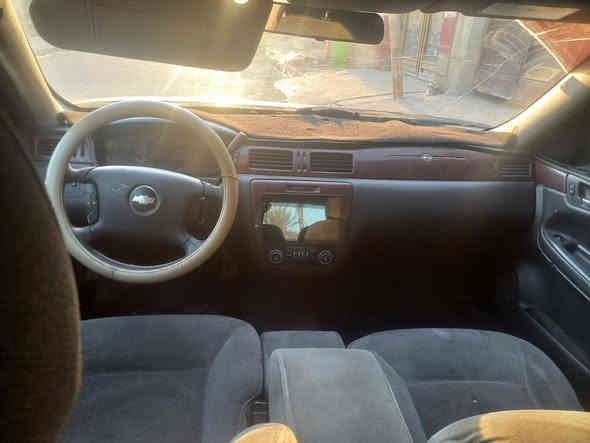 سلام عليكم اخوان انباله موديل ٢٠٠٩ حادث الأصلي بصفحه سايق باب سايق وجاملغ الامامي الايسر وبيها طخه بل امام بنيد ونفس جاملغ وراجع نفسهن محرك كير جاهز نقص صدر تبريد تخم تاير جديد مصفره هيئه وغرامات سنويه ٣٠ رقم انبار انكليزي سعرها ٥٥ وبيها مجال اي استفسار اتصل على الرقم *********** مكان بغداد دوره
