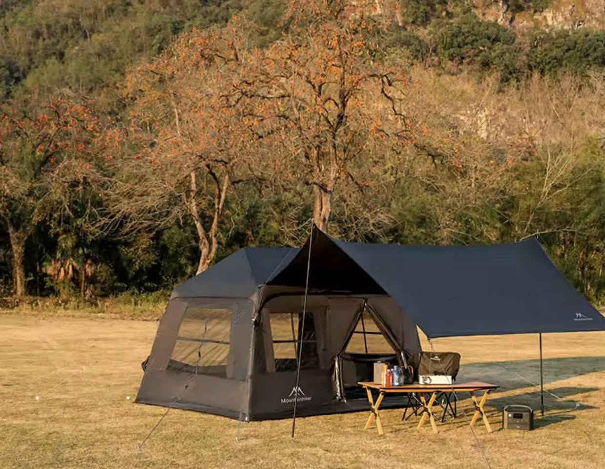 السلام عليكم توفرت خيمة نفخ من ماركة مونتن هايكر Mountanhiker المتخصصة في عالم التخييم مصنوعة من مواد عالية الجودة قماش اوكسفورد 210D المقاوم للماء معها مظلة امامية متوفرة باللونين الاسود والصحراوي 
قياس الخيمة العرض ٢ متر و ٦٠ سانتمتر الطول ٢ متر و ٢٠ سانتمتر الارتفاع ١ متر و ٦٠ سانتمتر 
قياس المظلة العرض ٣ متر الطول ٣ متر و ٥٠ سانتمتر الارتفاع ١ متر و ٩٠ سانتمتر 
الوزن الصافي للخيمة ١٠ كيلو غرام ونص 
تواصل خاص او *********** واتساب
