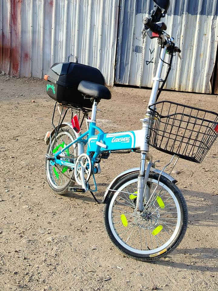 السلام عليكم دراجةشحن للبيع مكاني الشعلةقطاع  اسابع السعر200 الرقم***********
