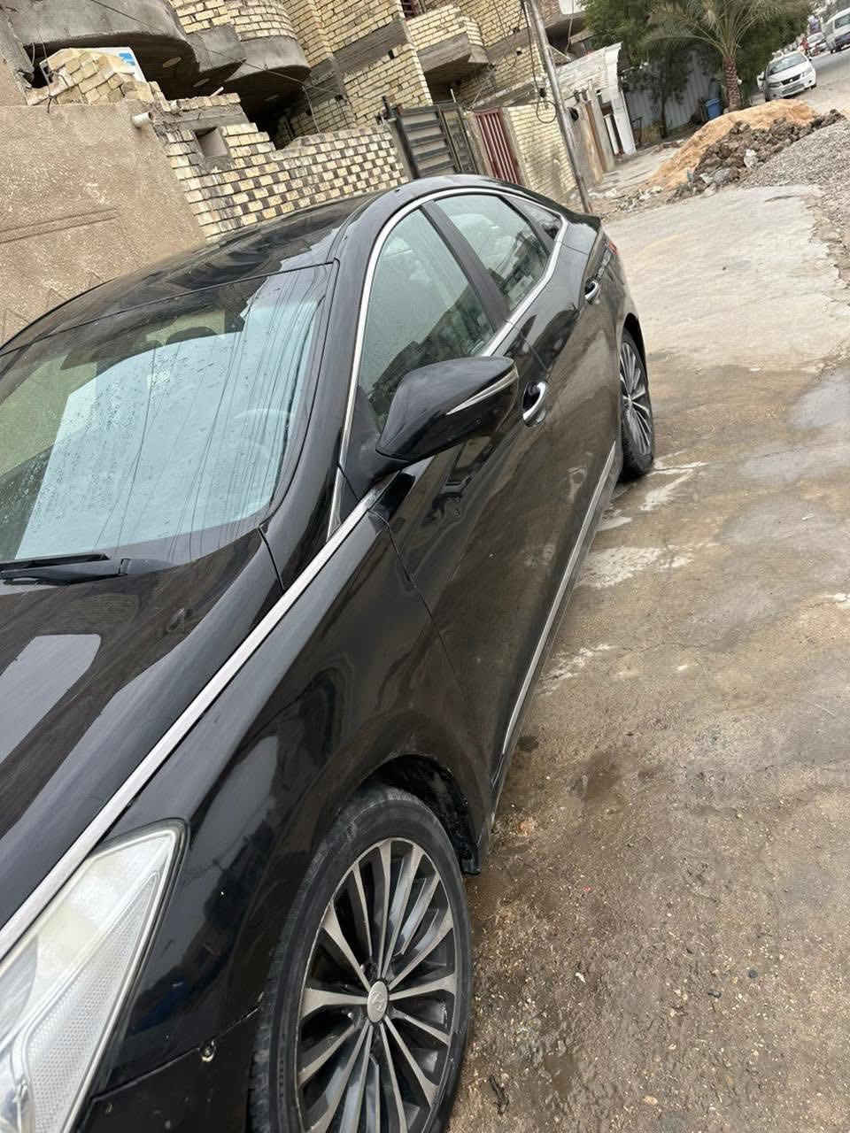 السلام عليكم ازيره كراند للبيع موديل 2017
كير مكينه جديد تخم تاير رقم بصره مشروع وطني
تحويل ثاني يوم سياره احله من الصور سونار منشور ويا صور سعر 90 وبيهه مجال مكان السياره بغداد مدينه الصدر
  ***********
