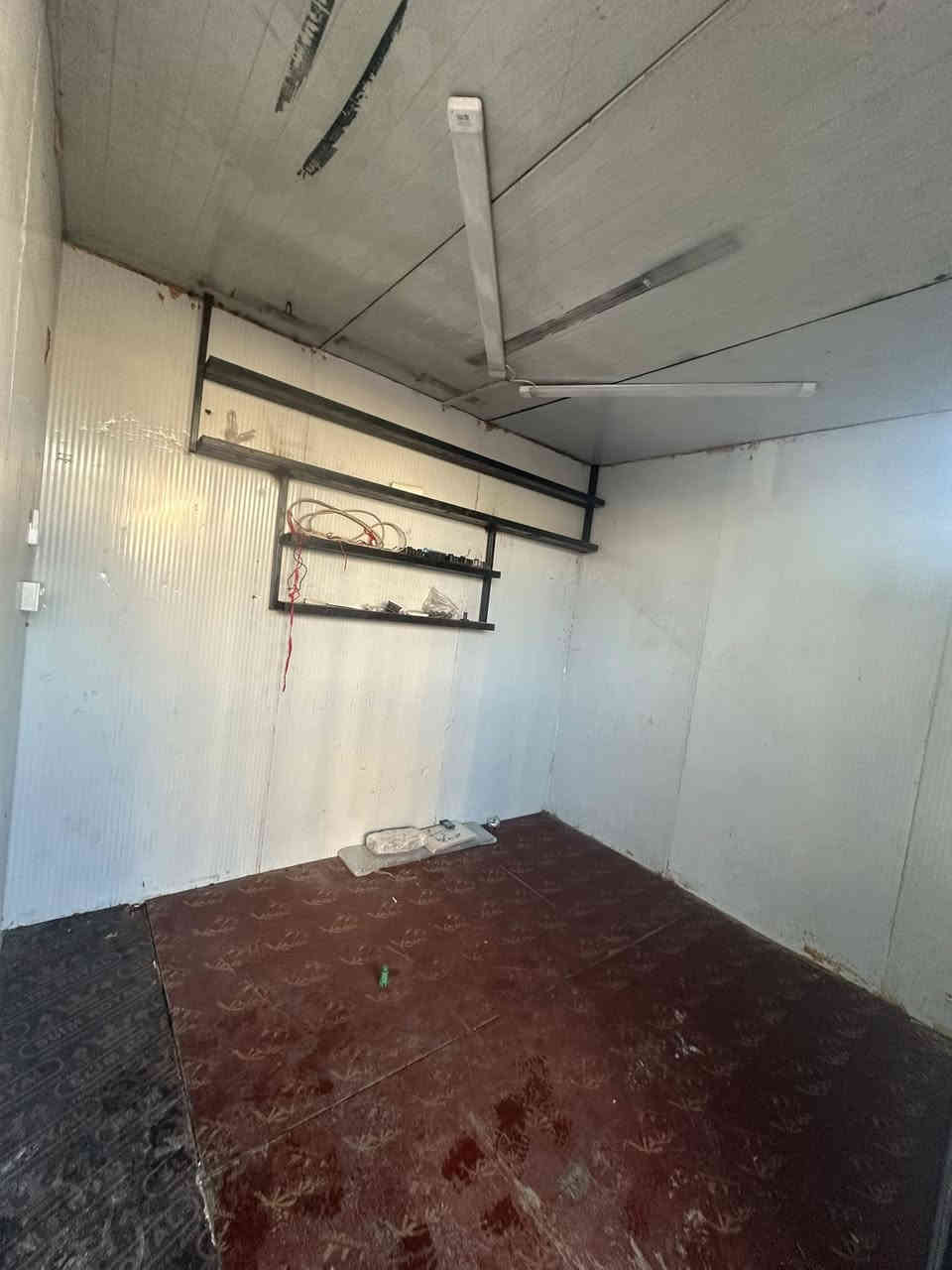 كرفان 3x3 للبيع بسعر مناسب  بغداد البلديات 
***********
***********
