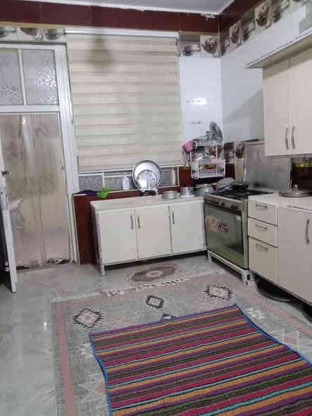 يالله 
دار زراعي مساحه130في منطقه الصخيين يبعد عن شارع العام ٧٠متر عن سايدين بعد جسر الحولي 
بناء طابوق وسقف كونكريت 
يتكون من غرفه وصاله ومطبخ وديوانيه وصحيات داخليه وخارجيه 
جاهز البيت سيراميك مطبك وزره ١٢٠س ومصبوغه الواجهه مع كاونتر وكيزر كبير وماطور وتانكي 
خدمات ماء وكهرباء ومدارس 
السعر60مع مجال 
للمزيد من المعلومات يمكنكم التواصل معنا 
على رقم ***********
